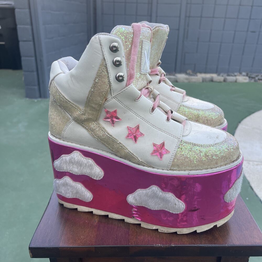 YRU CLOUD Women Size 8 PLATFORM SNEAKERS Clouds Pink Festival Burning Man FLAW!!